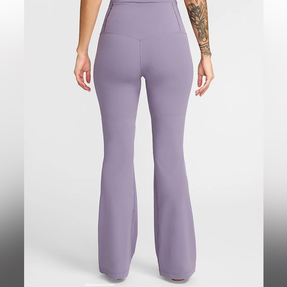 Nike Zenvy Flared Leggings Pants View 2